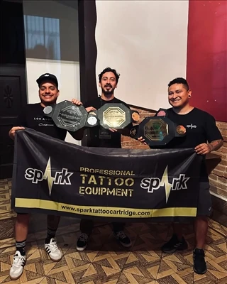 Y a-t-il une limite d'âge pour obtenir un tatouage?