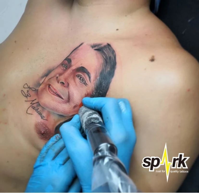 Qu'est-ce qu'un tatouage de portrait?